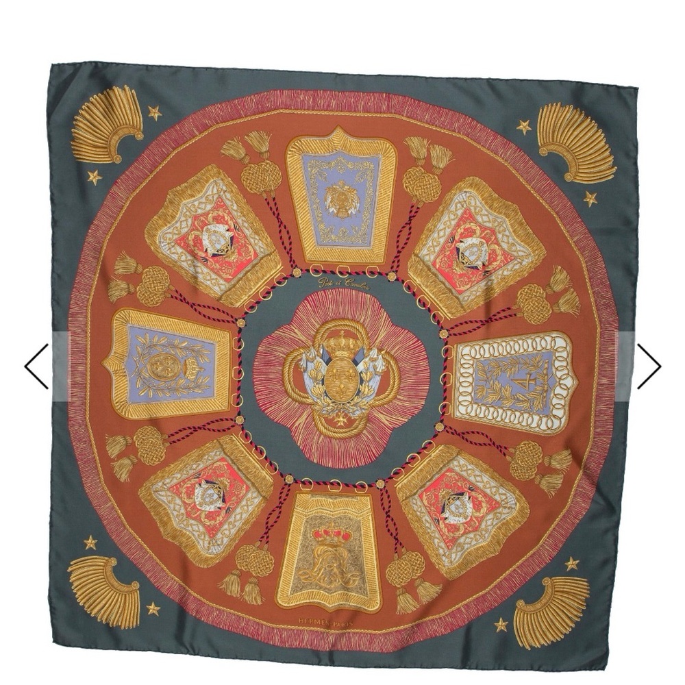 Hermès Poste et Cavalerie 90 cm scarf with the box